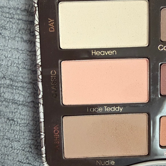 Too Faced Natural Matte Eyeshadow Collection - Picture 4 of 7